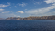 18: 908909-Santorini-Thira-Fira.jpg