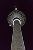 37: 728947-Berliner-Fernsehturm-bei-Nacht.jpg