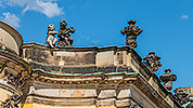 147: 727612-Potsdam-Stadtrundfahrt-Schloss-Sanssouci-Engel.jpg