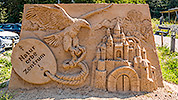28: 728594-Sandskulptur-am-Naturerbezentrum-Ruegen.jpg