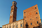 562: 713028-Verona-Lamberti-Turm.jpg