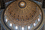 1195: 714062-Kuppel-im-Petersdom-Vatikan.jpg